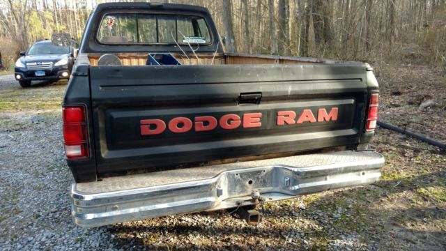 1991 Dodge Ram 2500 - photo 5