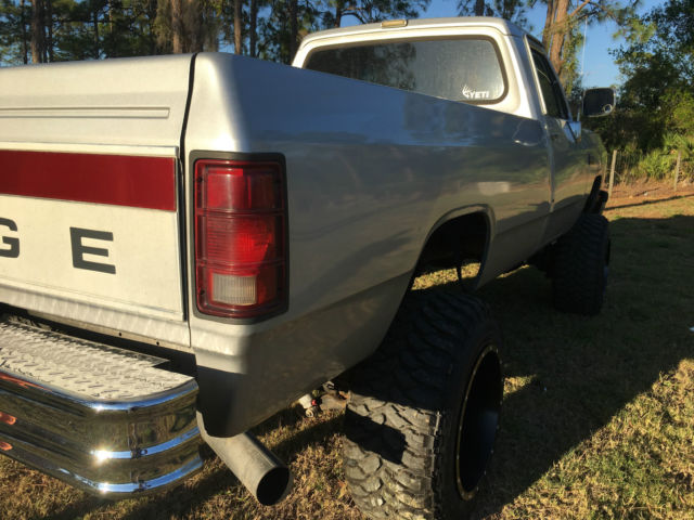 1991 Dodge Other Pickups Base Standard Cab Pickup 2-Door - photo 10