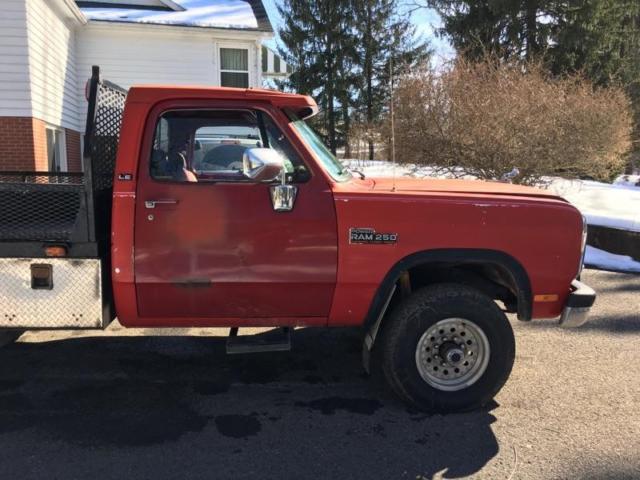 1991 Dodge Ram 2500 - photo 3
