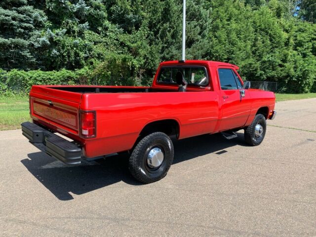 1991 Dodge W350 - photo 4