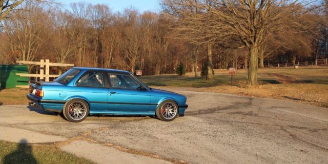 1991 BMW 3-Series 318is - photo 10