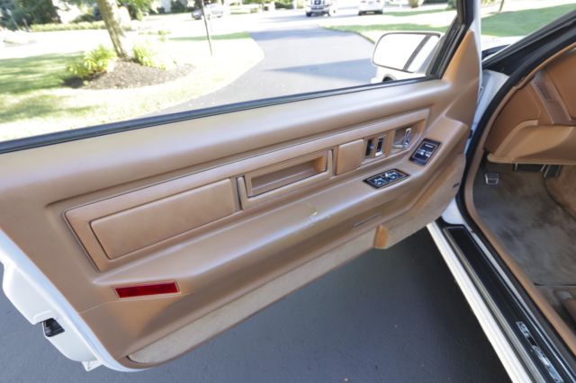 1991 Cadillac Eldorado ETC - photo 13