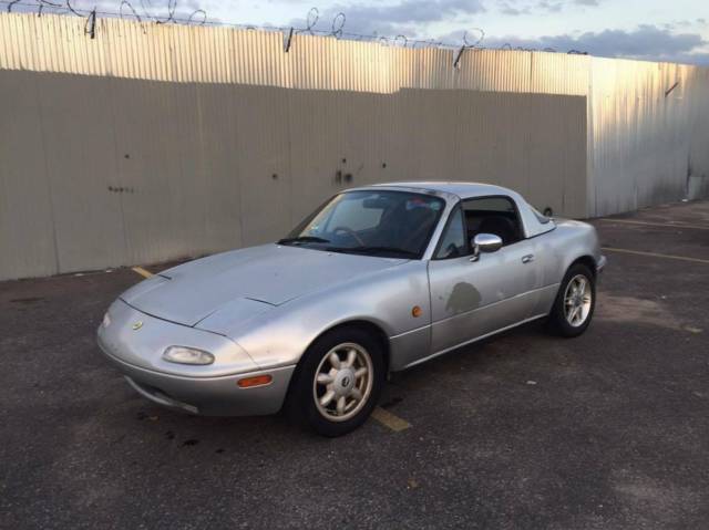 1991 Mazda MX-5 Miata Eunos Roadster - photo 3