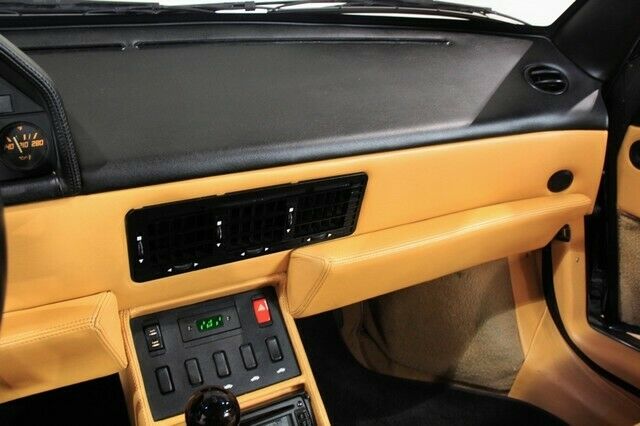1991 Ferrari Mondial T - photo 7