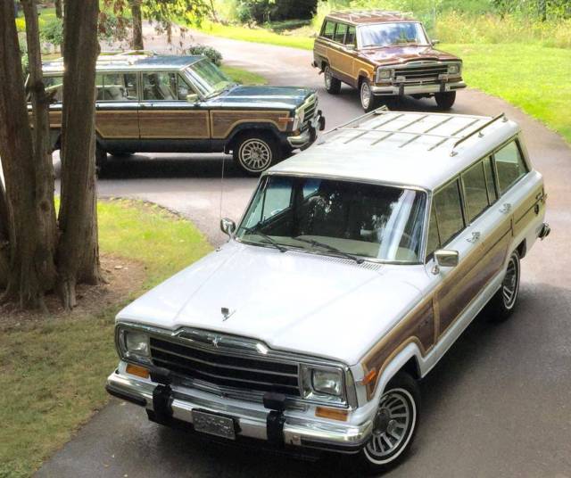 1991 FINAL EDITION GRAND WAGONEER FROM GRAND WAGONEER BY CLASSIC GENTLEMAN 1991 Jeep Wagoneer Grand Wagoneer by Classic Gentleman
