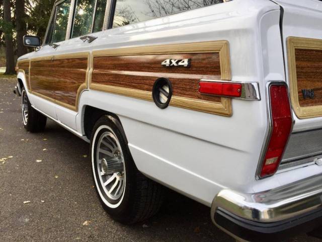 1991 Jeep Wagoneer Grand Wagoneer by Classic Gentleman - photo 11