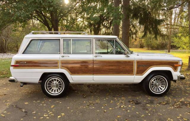 1991 Jeep Wagoneer Grand Wagoneer by Classic Gentleman - photo 8