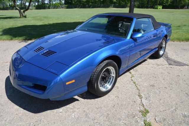 1991 Pontiac Firebird Trans Am - photo 2