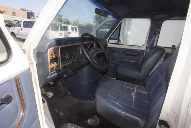1991 Ford E-Series Van - photo 7