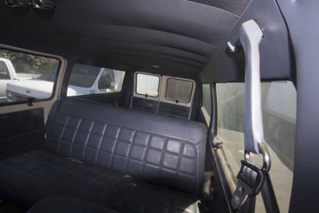 1991 Ford E-Series Van - photo 9