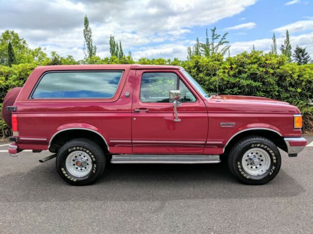1991 Ford Bronco Silver Edition 25th Anniversary - photo 6