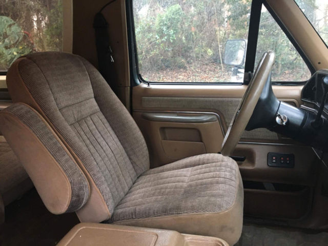 1991 Ford Bronco XLT - photo 4