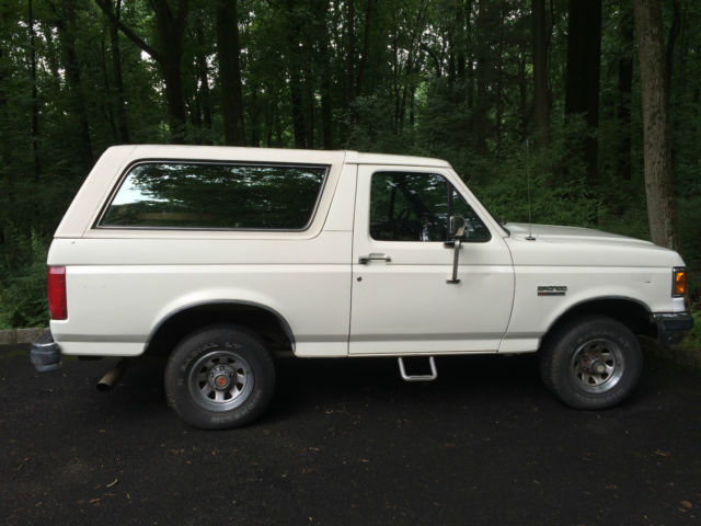 1991 Ford Bronco XLT - photo 2