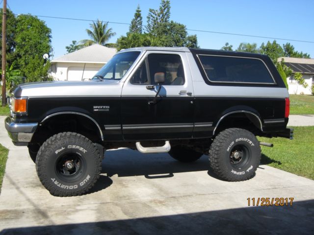 1991 Ford Bronco XLT - photo 2