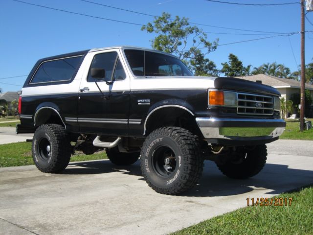 1991 Ford Bronco XLT - photo 5