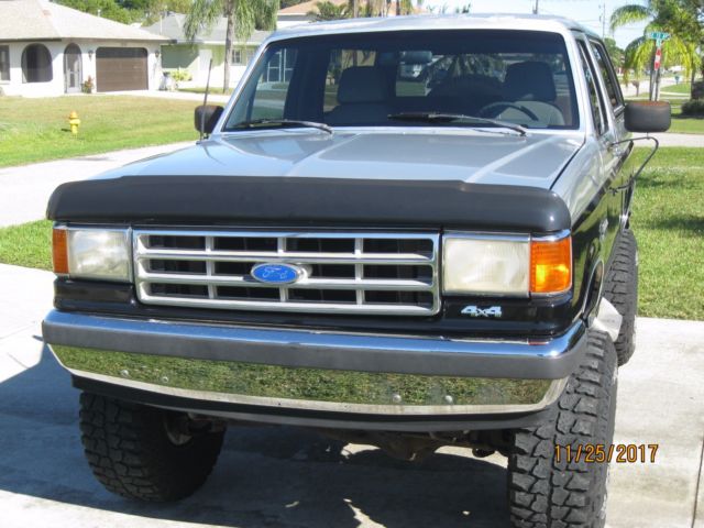 1991 Ford Bronco XLT - photo 9