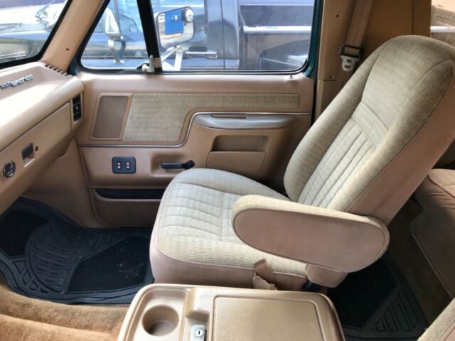 1991 Ford Bronco xlt 5.8 4x4 - photo 11