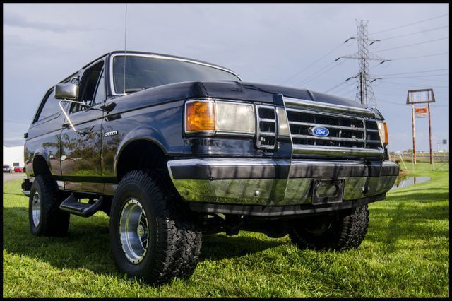 1991 Ford Bronco XLT - photo 10