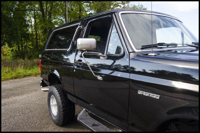 1991 Ford Bronco XLT - photo 5