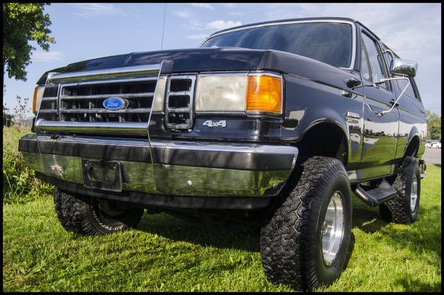 1991 Ford Bronco XLT - photo 9