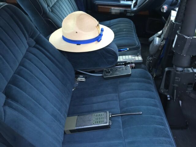 1991 Ford Crown Victoria Police Package Trim - photo 8