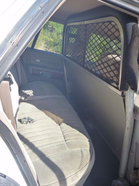 1991 Ford Crown Victoria - photo 11