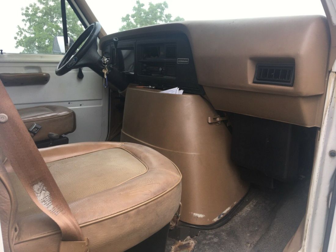 1991 Ford E-Series Van - photo 9