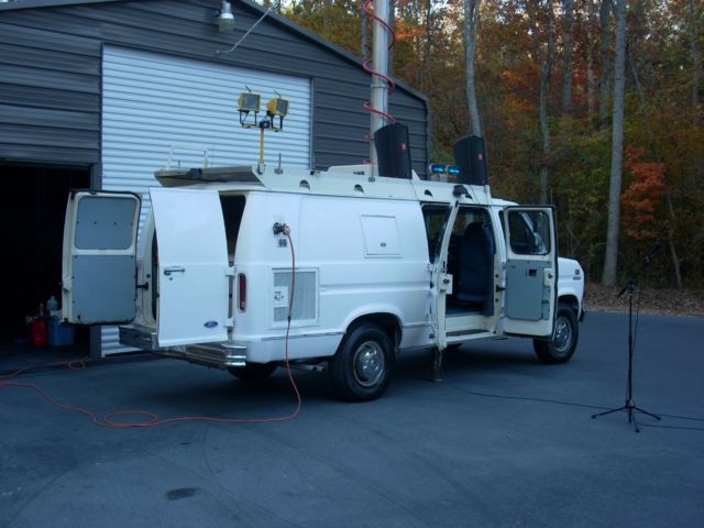 1991 Ford E-Series Van - photo 2