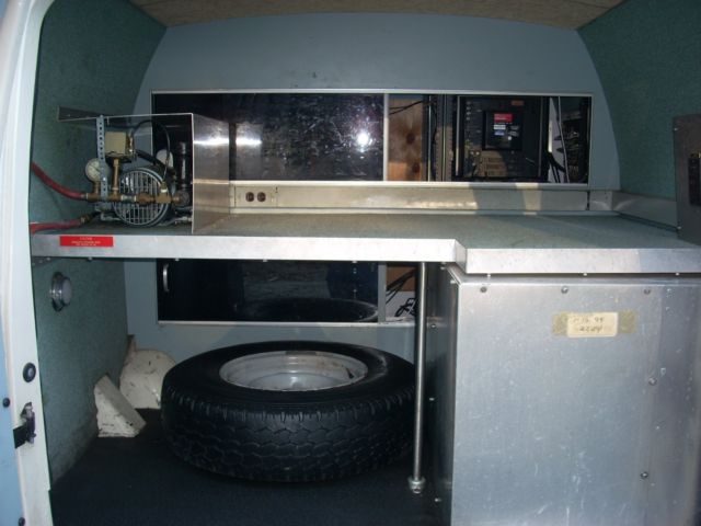 1991 Ford E-Series Van - photo 3
