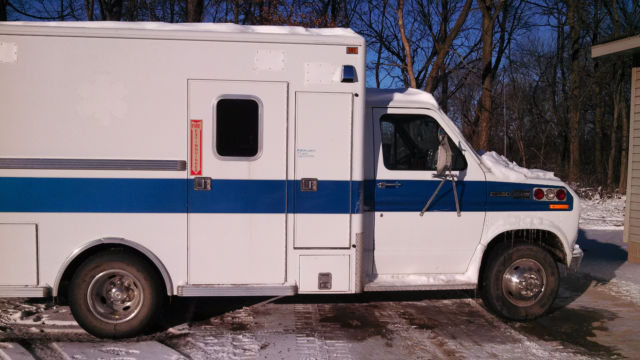 1991 Ford E350 with ambulance body 1991 Ford E-Series Van ambulance body