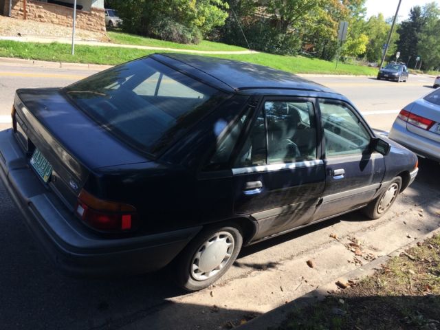 1991 Ford Escort - Starts right up and runs 1991 Ford Escort