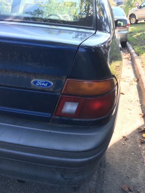 1991 Ford Escort - photo 5