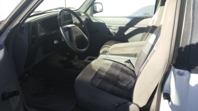 1991 Ford Explorer XL - photo 12