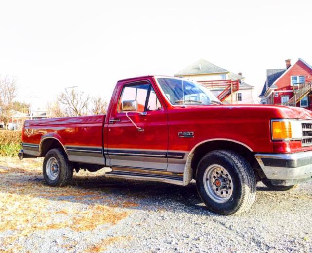1991 Ford F-150 XLT Standard Cab Pickup 2-Door - photo 5