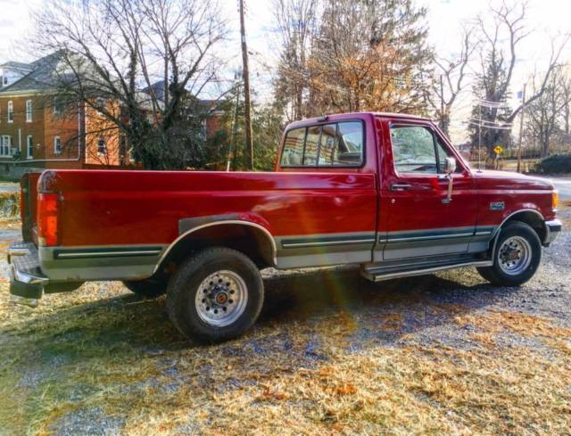 1991 Ford F-150 XLT Standard Cab Pickup 2-Door - photo 9