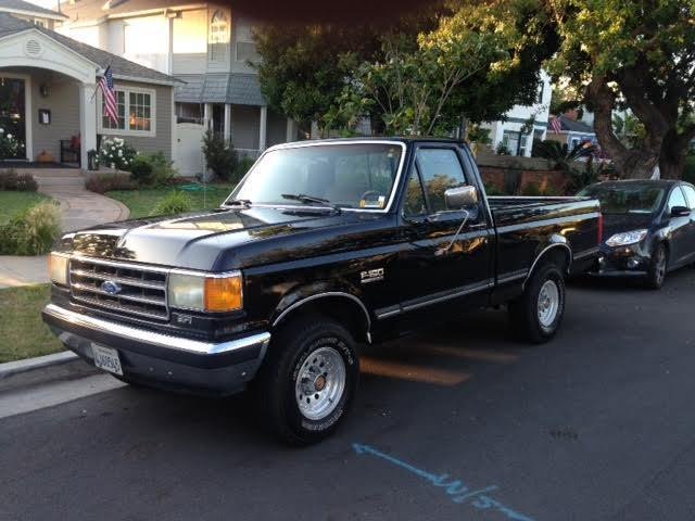 1991 Ford F-150 XLT Lariat Standard Cab Pickup 2-Door 4.9L 1991 Ford F-150