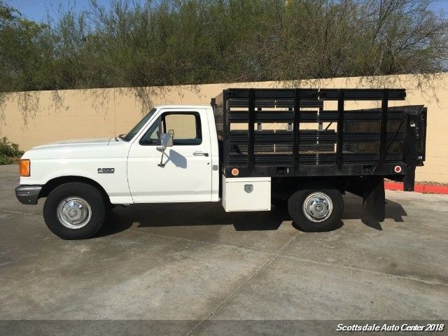 1991 Ford F-250 Custom XL, 8' Flat/Stake Bed, Lift Gate - photo 11