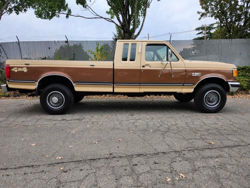 1991 Ford F-250 SUPER CAB XLT LARIAT 4x4 74,531 ORIGINAL MILES - photo 13