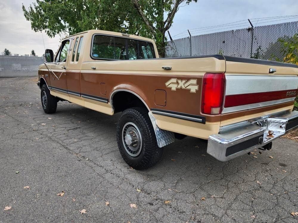 1991 Ford F-250 SUPER CAB XLT LARIAT 4x4 74,531 ORIGINAL MILES - photo 3