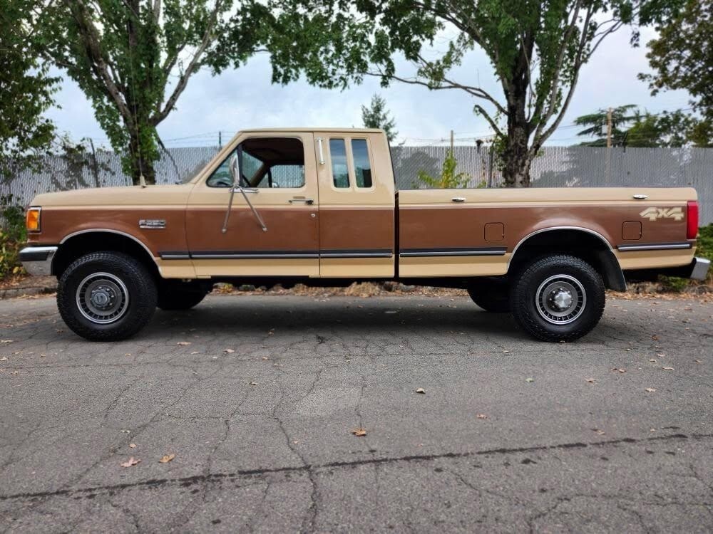 1991 Ford F-250 SUPER CAB XLT LARIAT 4x4 74,531 ORIGINAL MILES - photo 4