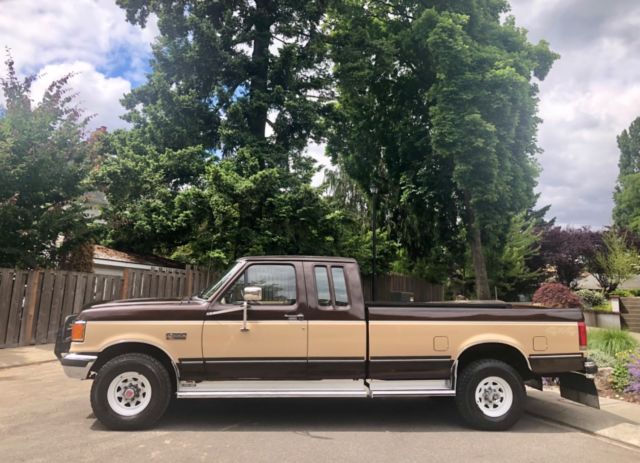 1991 Ford F-250 XLT LARIAT 4WD SUPER CAB - photo 2