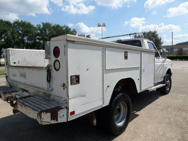 1991 Ford F-350 1991 Ford F-350, Regular Cab 137" 4WD, 7.3L V8,67k - photo 3