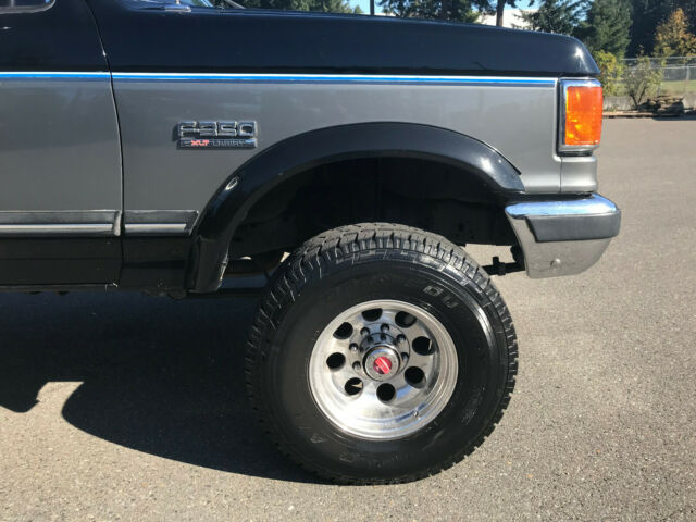 1991 Ford F-350 4X4 XLT LARIAT - photo 10