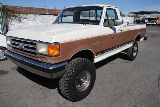 1991 Ford F-350 XLT 4WD 4-Speed Manual 8 Cylinder NO RESERVE 1991 Ford F-350 XLT