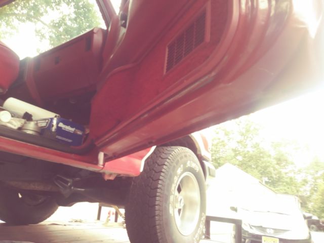1991 Ford F-150 XL 4WD Shortbed 5 speed barnfind - photo 4