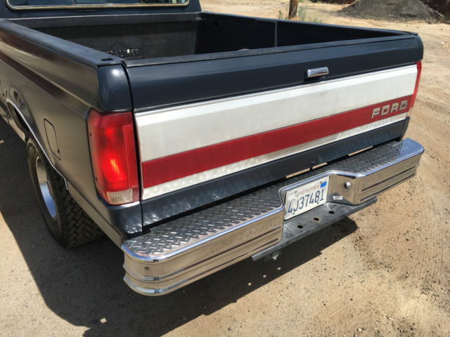 1991 Ford F-150 XLT Lariat Extended Cab Pickup 2-Door - photo 8