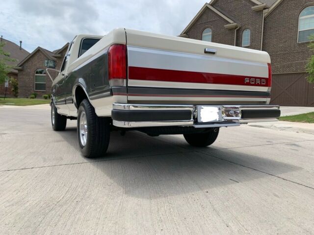 1991 Ford F-150 XLT LARIAT - photo 6