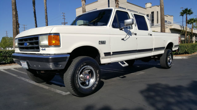 1991 Ford F-350 XLT LARIAT 4X4 CREW CAB 4X4 CLEAN CALIFORNIA TRUCK - photo 4