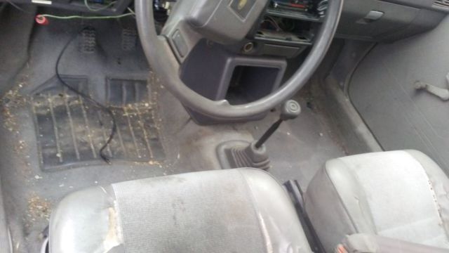 1991 Ford Festiva - photo 12