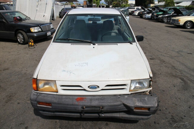1991 Ford Festiva - photo 7